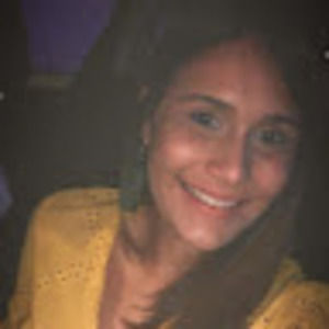 Meet your Posher, Emely stephania